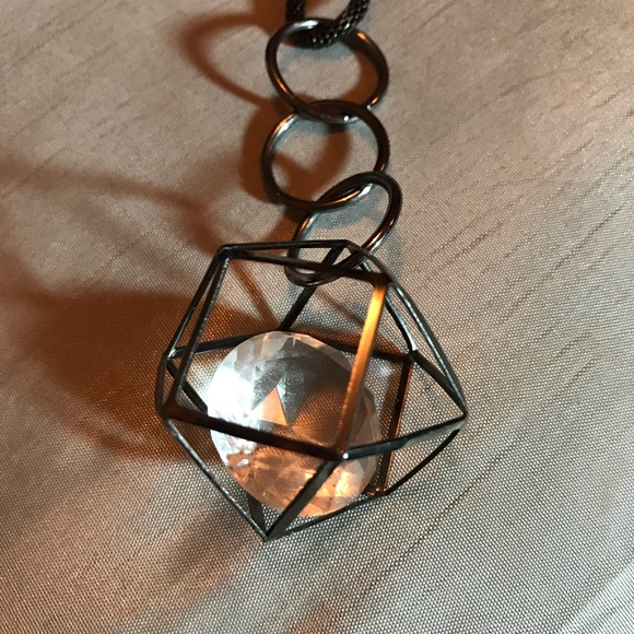 Black Chain with Octagon and faux Diamond detail. - Picture 3 of 3